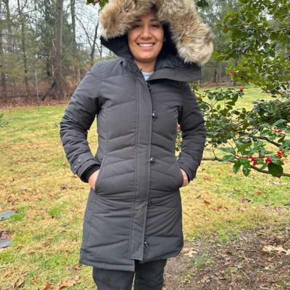 COPY - Canada Goose Women's Lorette Coat, size S/P in black - Picture 11 of 12